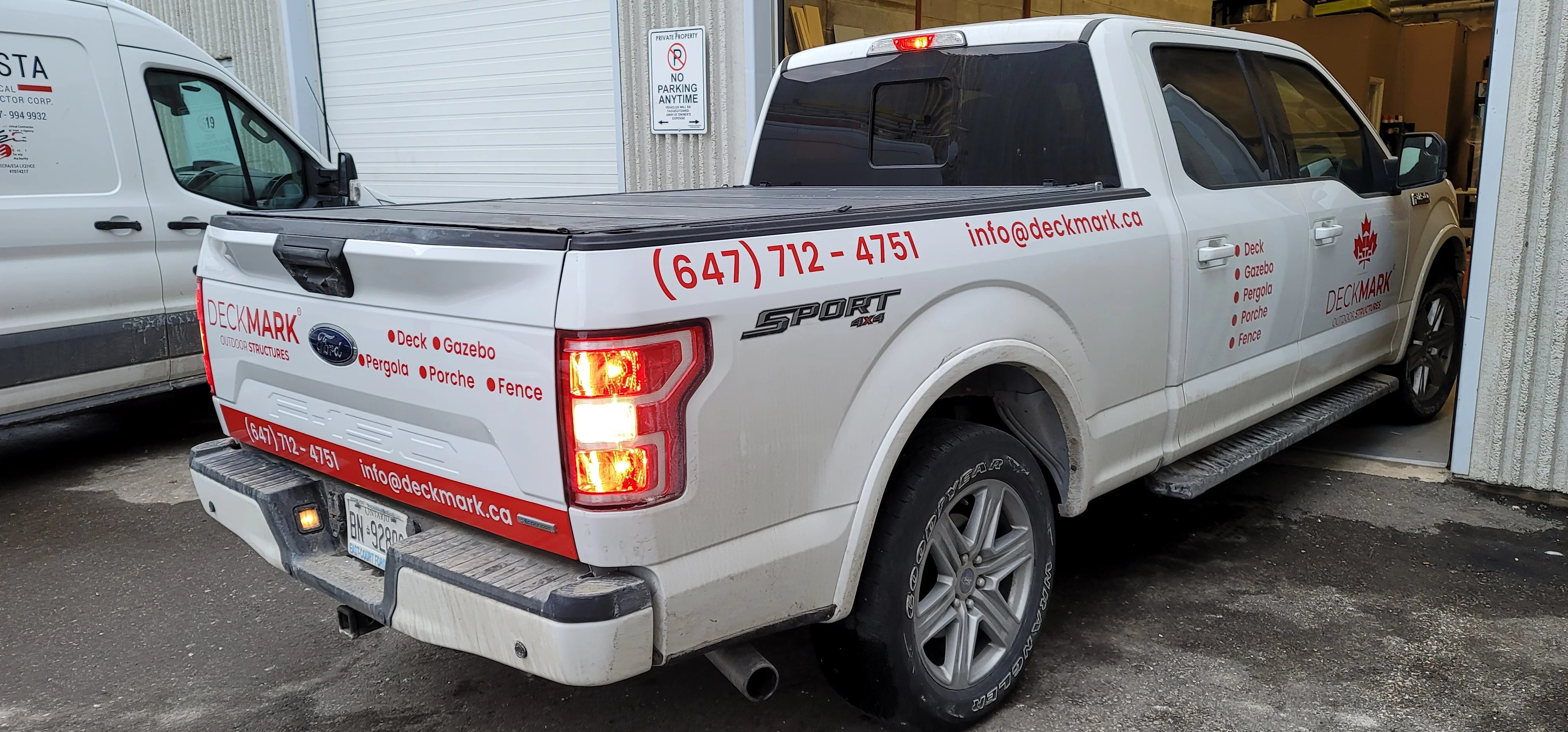 Signs for auto shop in Toronto